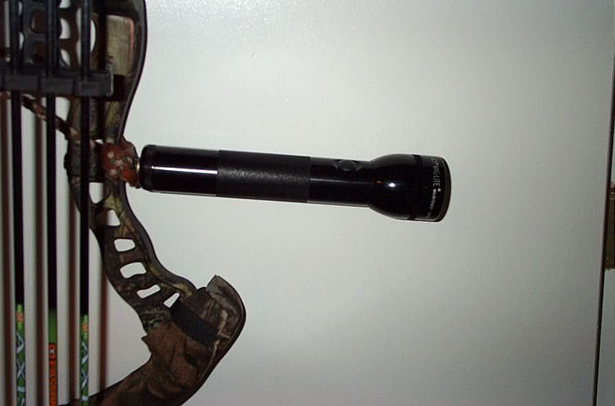Flashlights mounted on bows??? Archery Talk Forum